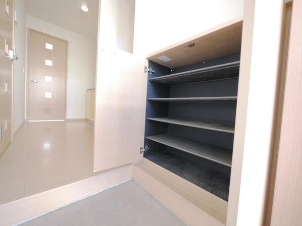 クレール四季彩の丘参番館の物件内観写真